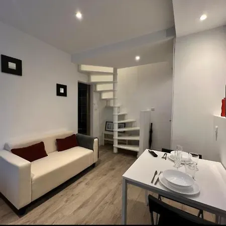 Confort Vintage - Parking Appartement Fontainebleau